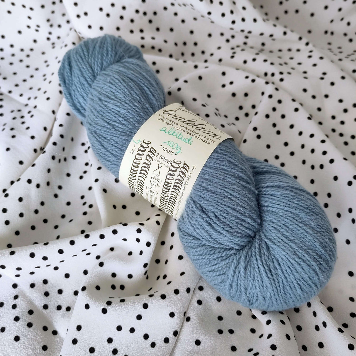 wolle merino angora bouclelaine himmelblau