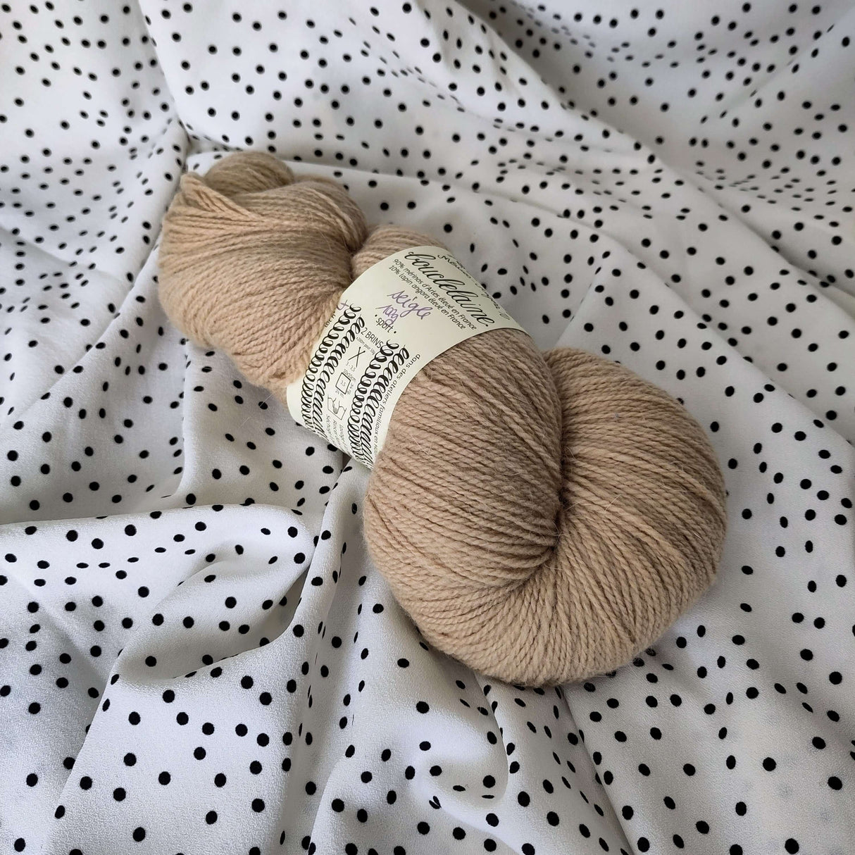 wolle merino angora bouclelaine weizen